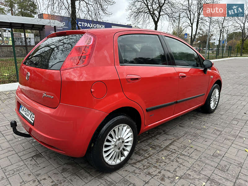 Хетчбек Fiat Punto 2008 в Києві фото 5 Хетчбек Fiat Punto 2008 в Києві
