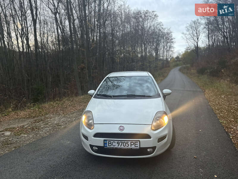 Хэтчбек Fiat Punto 2012 в Болехове фото 2 Хэтчбек Fiat Punto 2012 в Болехове