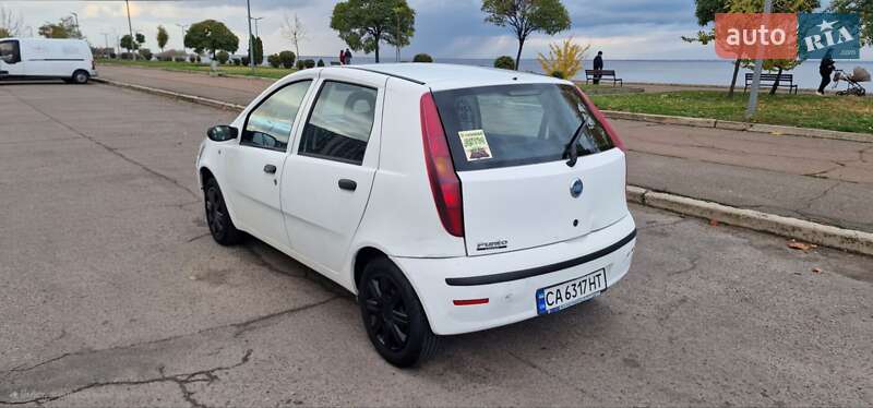Хэтчбек Fiat Punto 2007 в Черкассах