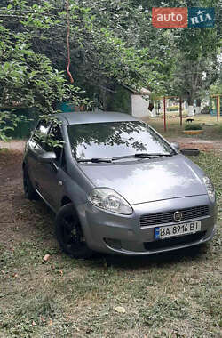 Хэтчбек Fiat Punto 2010 в Синельниково