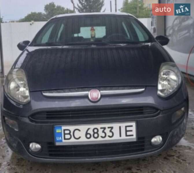Fiat Punto 2011 Fiat Punto 2011