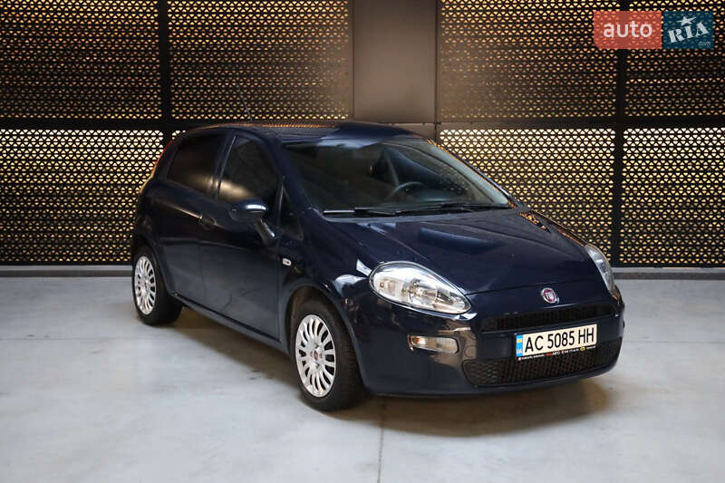 Хэтчбек Fiat Punto 2017 в Луцке