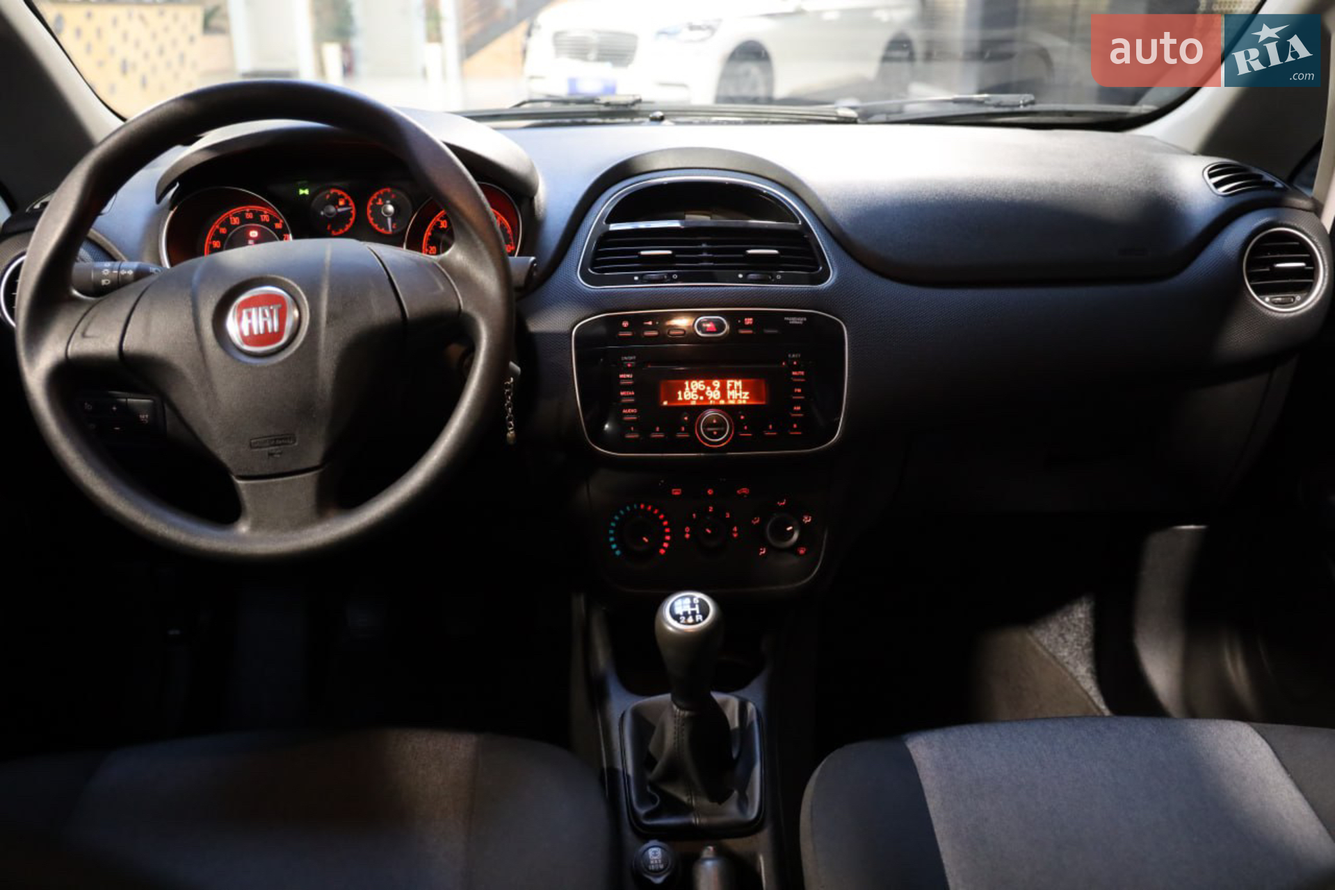 2017 Fiat Punto - мініатюра 20