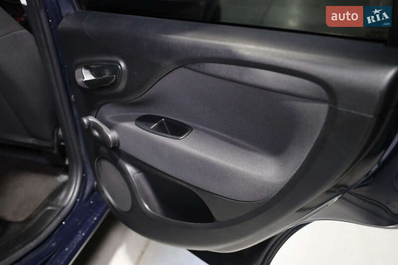 Хэтчбек Fiat Punto 2017 в Луцке