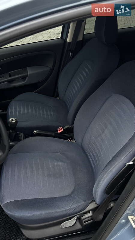 Хэтчбек Fiat Punto 2009 в Здолбунове