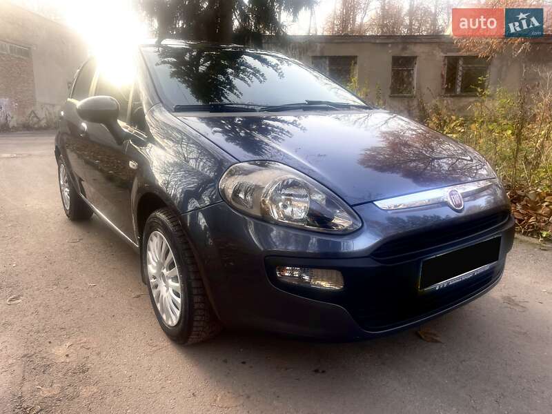 Хэтчбек Fiat Punto 2009 в Тернополе