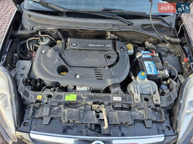 Хэтчбек Fiat Punto 2010 в Ровно фото 18 Хэтчбек Fiat Punto 2010 в Ровно