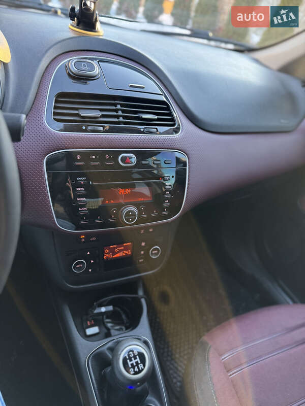 Хэтчбек Fiat Punto 2011 в Пустомытах фото 13 Хэтчбек Fiat Punto 2011 в Пустомытах