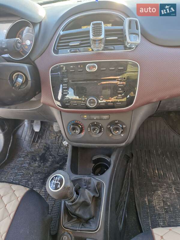 Хэтчбек Fiat Punto 2012 в Луцке фото 17 Хэтчбек Fiat Punto 2012 в Луцке