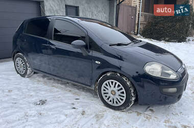 Хэтчбек Fiat Punto 2011 в Запорожье