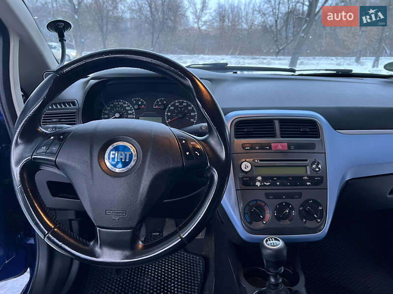 Хэтчбек Fiat Punto 2006 в Хмельницком