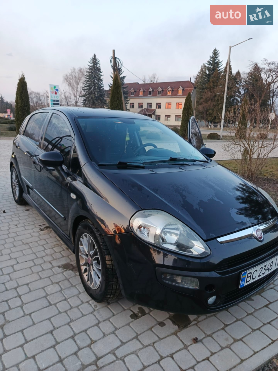 2010 Fiat Punto - мініатюра 14