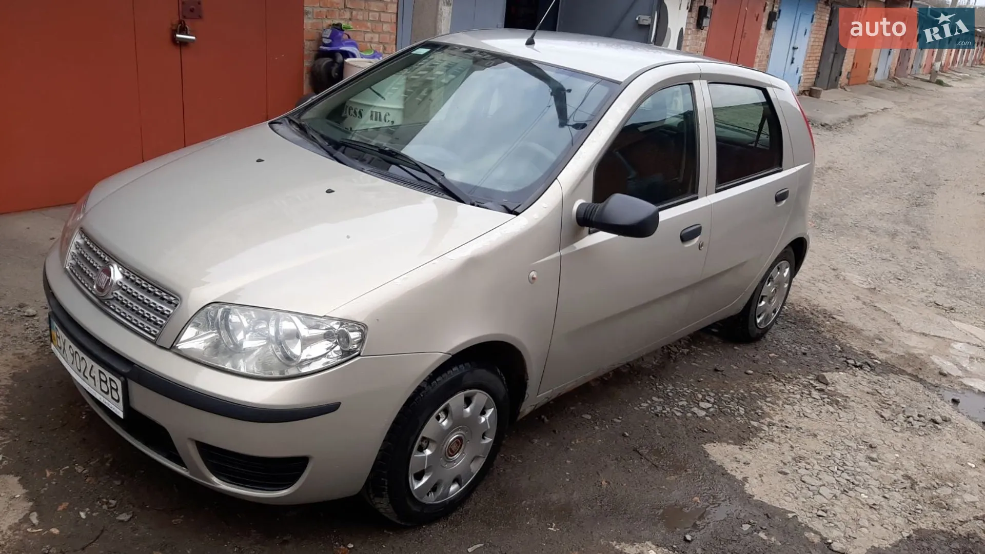 2010 Fiat Punto - мініатюра 3