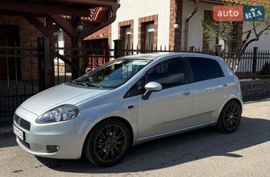 Хэтчбек Fiat Punto 2007 в Иршаве