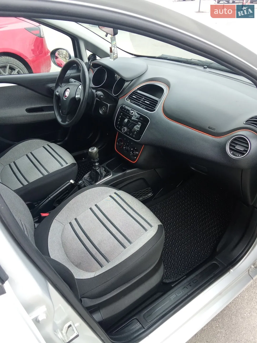 2011 Fiat Punto - мініатюра 8