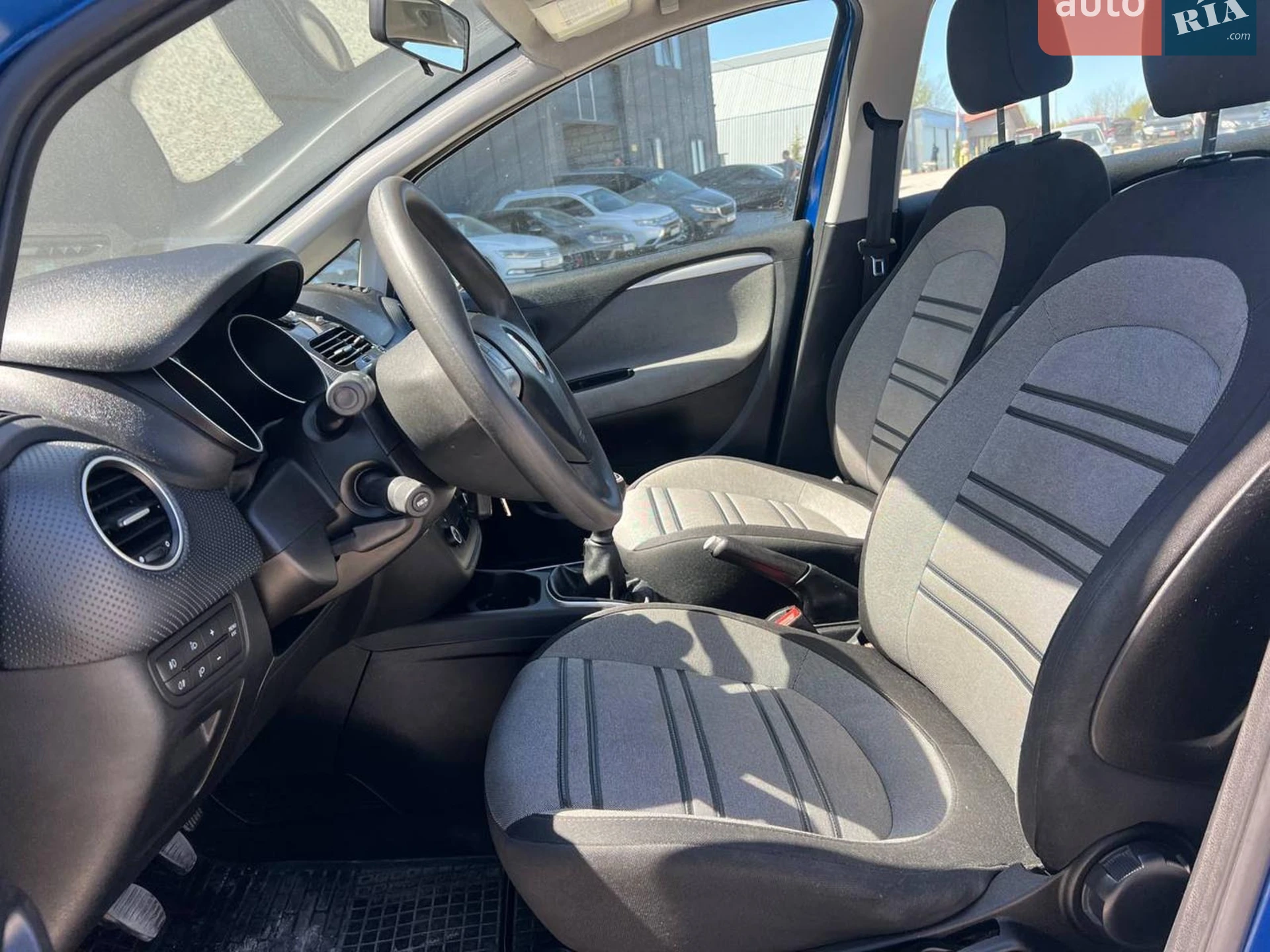 2011 Fiat Punto - мініатюра 19