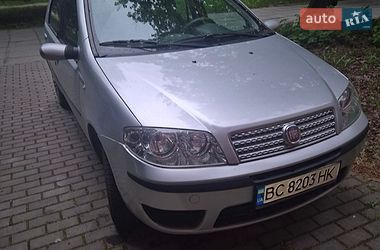 Хэтчбек Fiat Punto 2009 в Львове