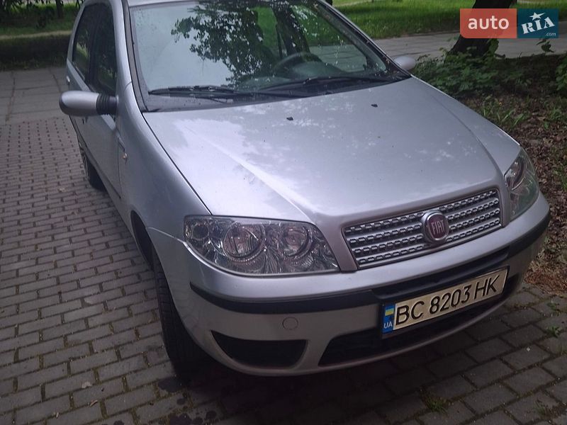 Хэтчбек Fiat Punto 2009 в Львове