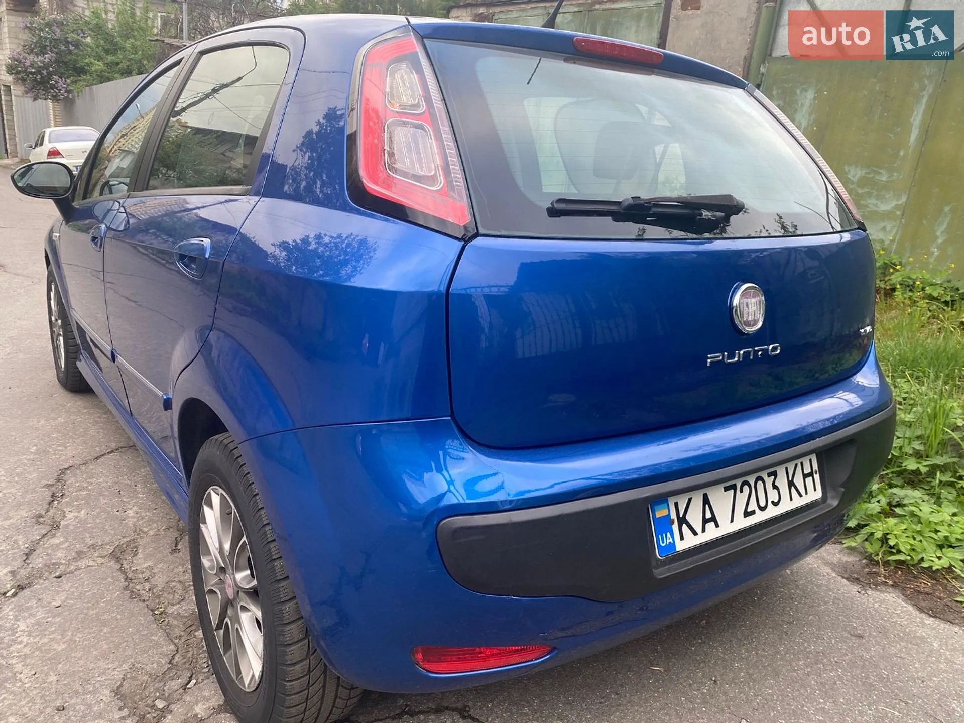 2010 Fiat Punto - мініатюра 11