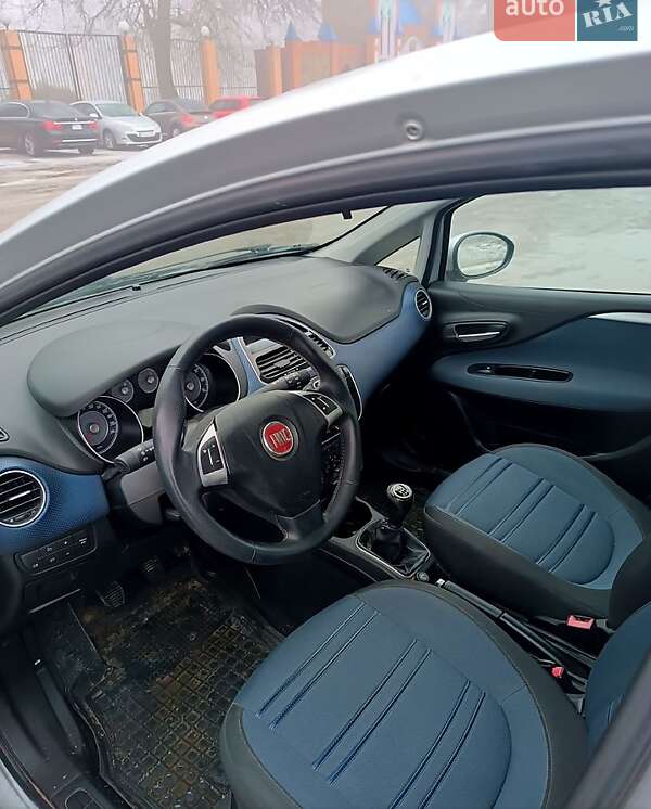 Хэтчбек Fiat Punto 2011 в Кропивницком