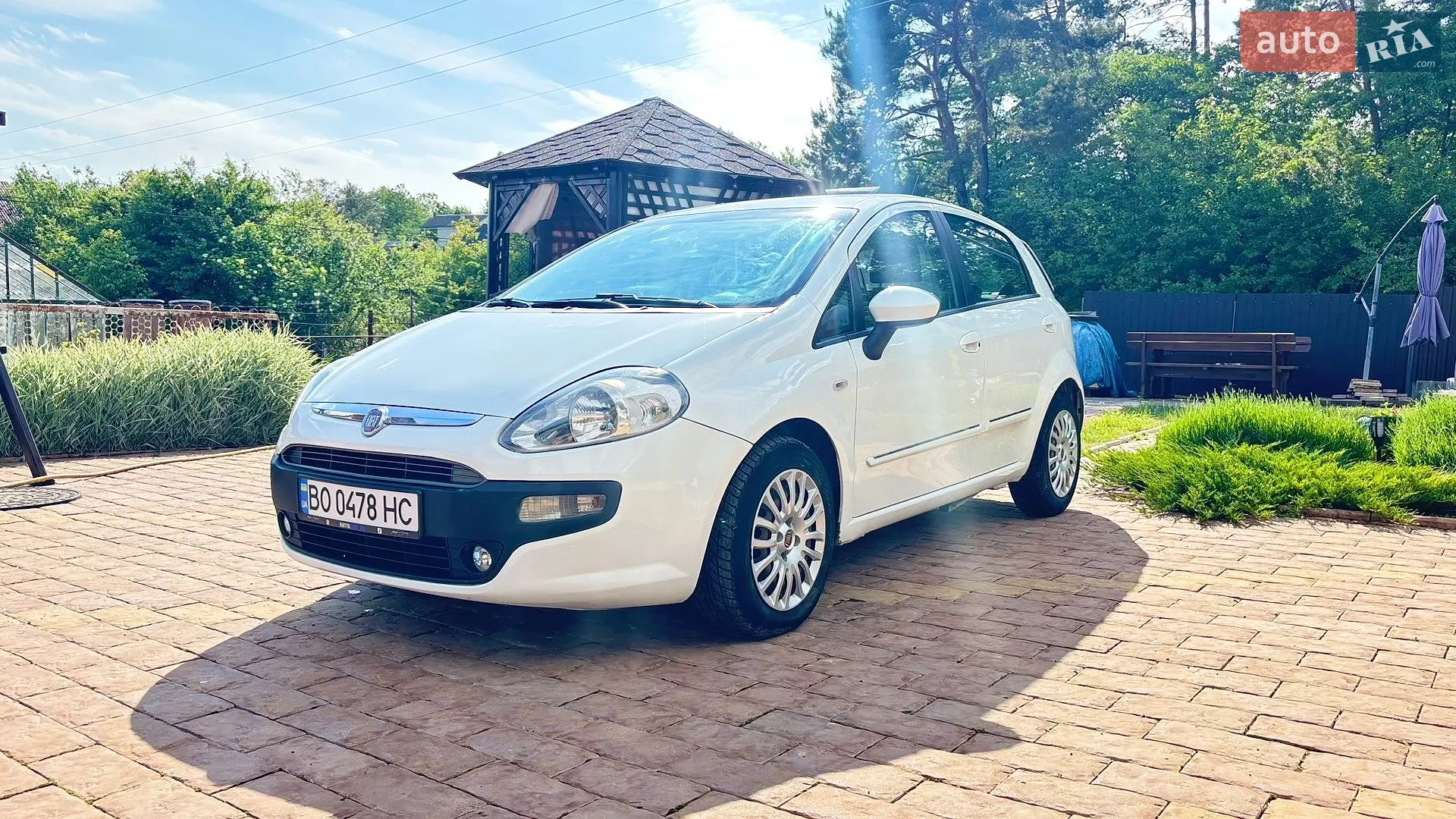 2011 Fiat Punto - мініатюра 3