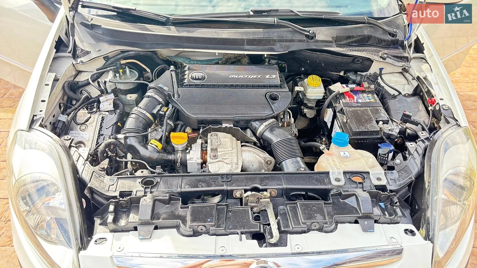 2011 Fiat Punto - мініатюра 9