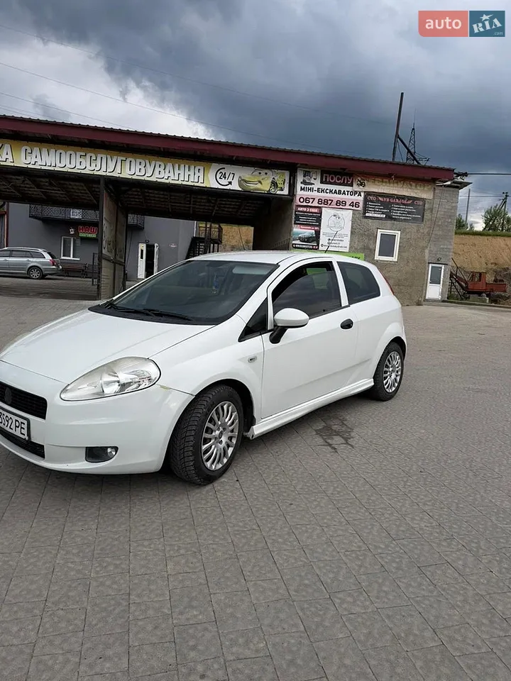 2010 Fiat Punto - мініатюра 19