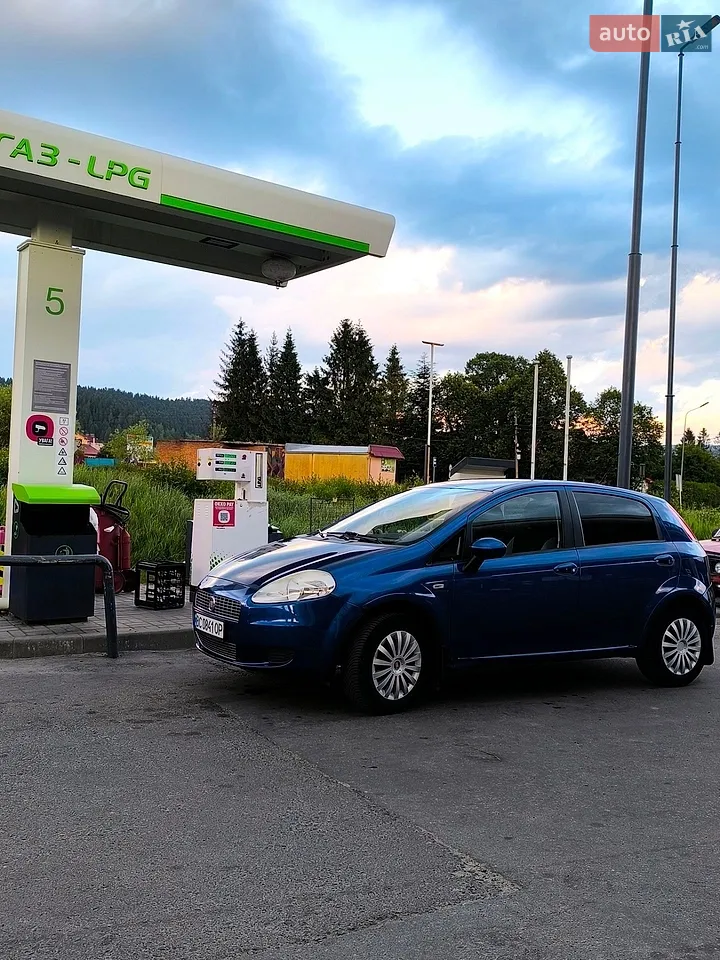 2010 Fiat Punto - мініатюра 17