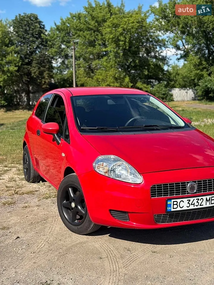 2010 Fiat Punto - мініатюра 23