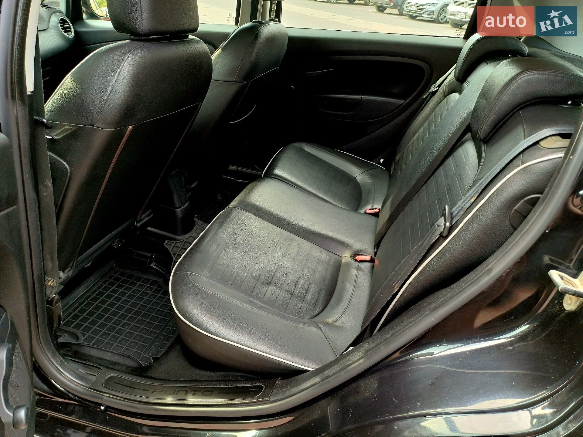 2011 Fiat Punto - мініатюра 20
