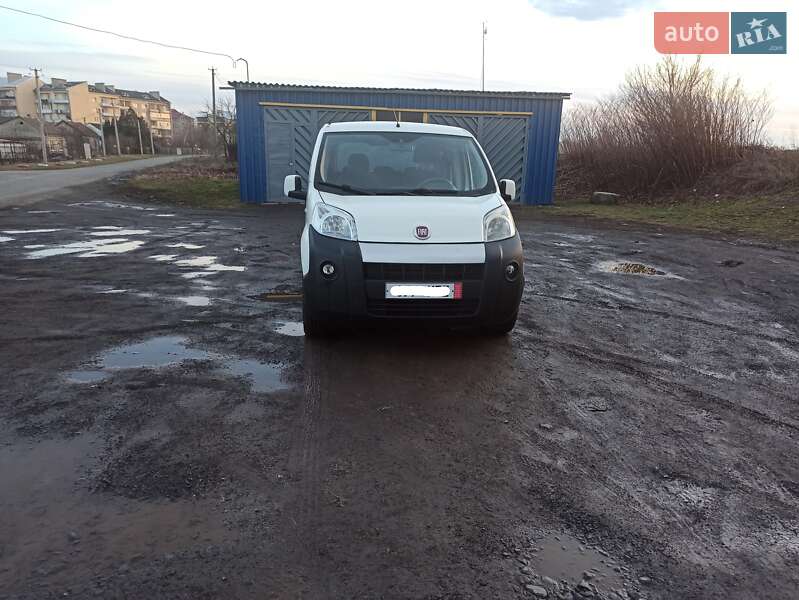 Універсал Fiat Qubo 2016 в Ужгороді