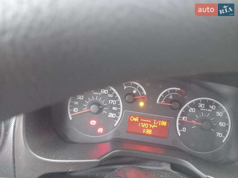 Минивэн Fiat Qubo 2011 в Черновцах