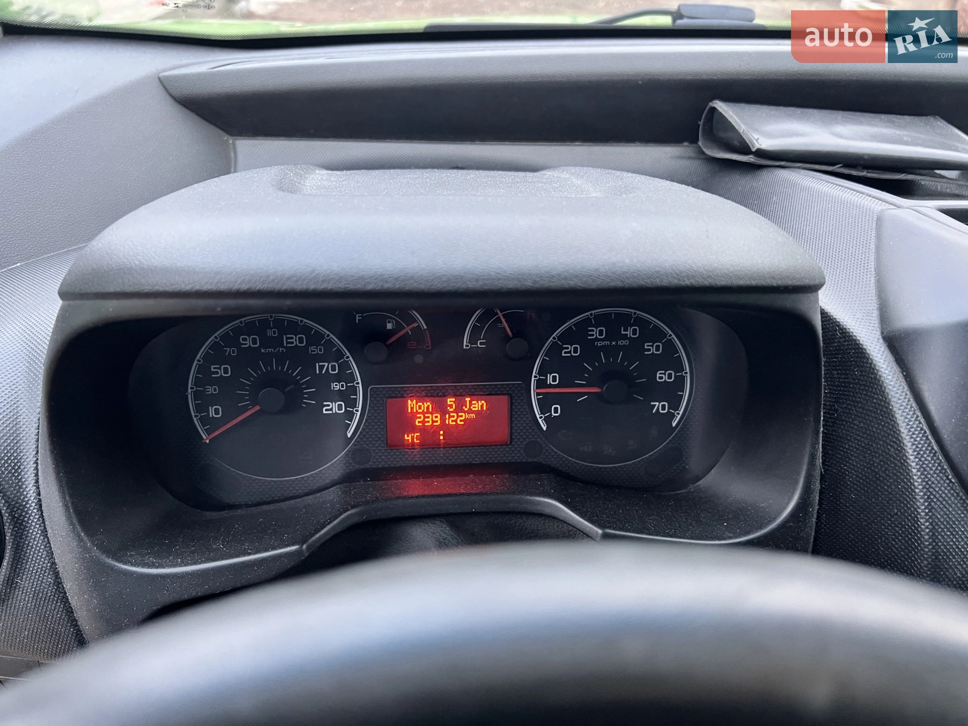 2010 Fiat Qubo - мініатюра 7