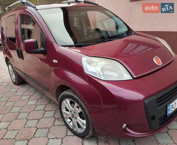 Мінівен Fiat Qubo 2011 в Почаєві