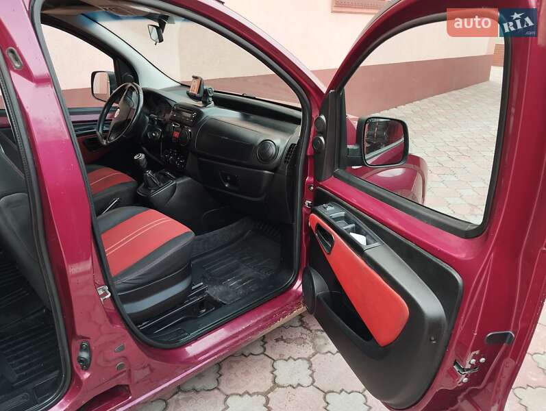Мінівен Fiat Qubo 2011 в Почаєві