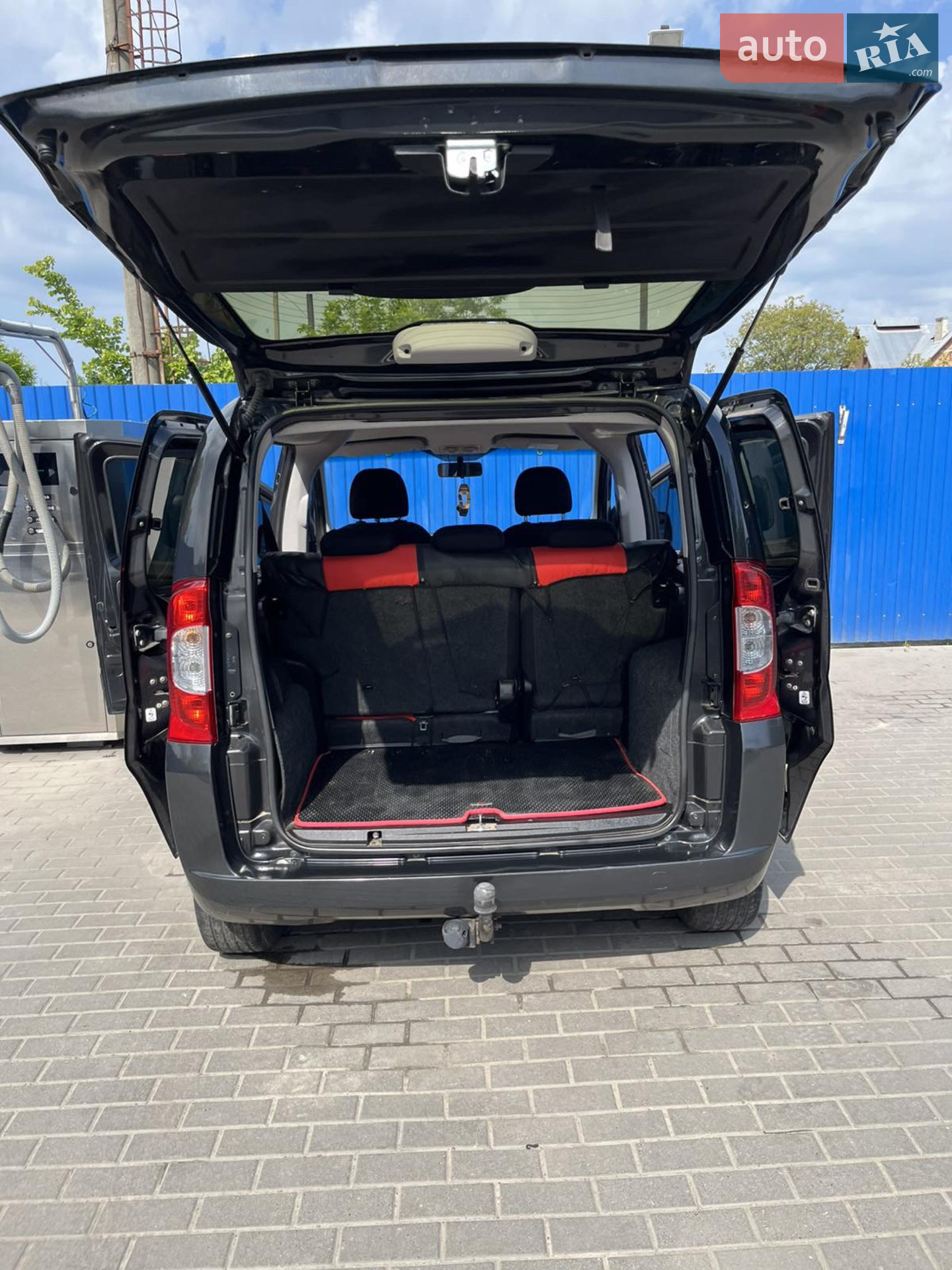 2011 Fiat Qubo - мініатюра 12
