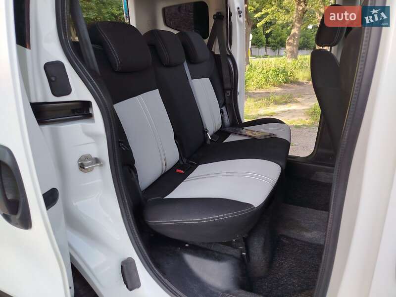 Минивэн Fiat Qubo 2011 в Виннице