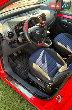 Минивэн Fiat Qubo 2009 в 