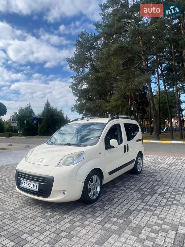 Минивэн Fiat Qubo 2011 в 