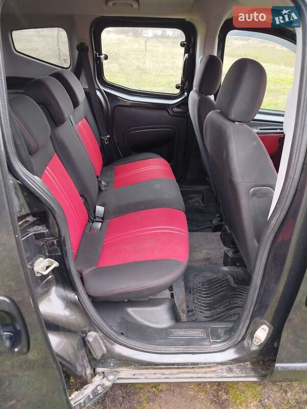 Минивэн Fiat Qubo 2010 в Новом Буге