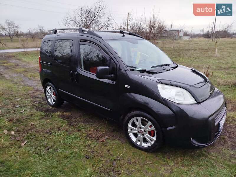 Минивэн Fiat Qubo 2010 в Новом Буге