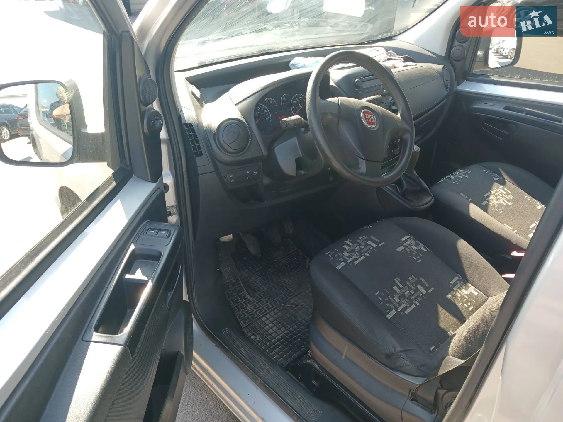 2014 Fiat Qubo - мініатюра 8