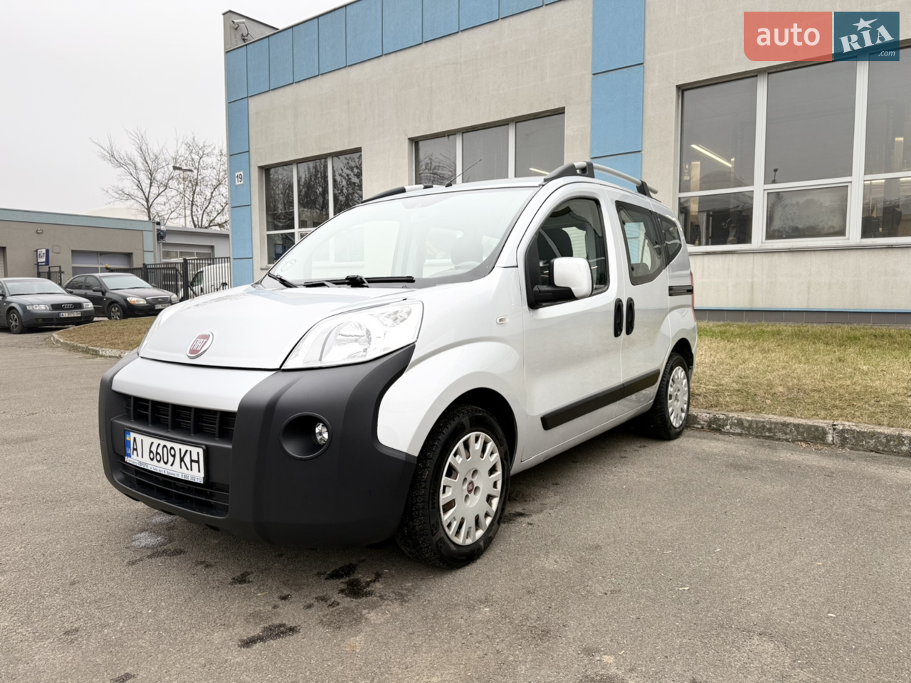 2011 Fiat Qubo - мініатюра 13