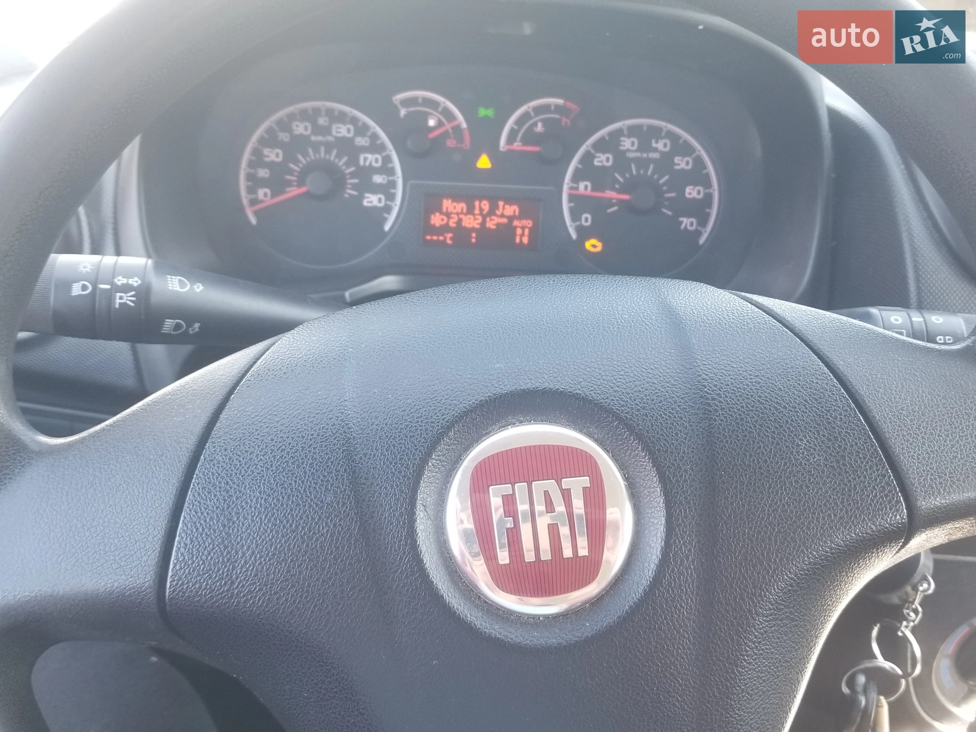 2011 Fiat Qubo - мініатюра 4