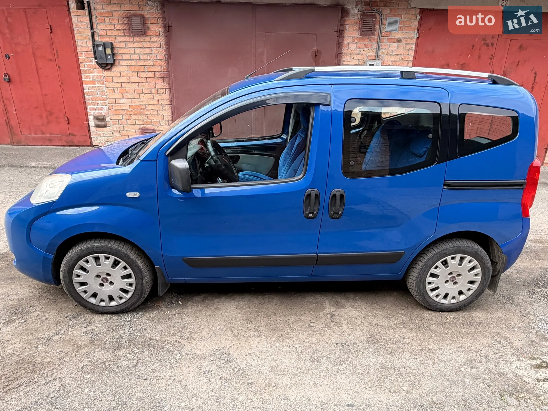 2014 Fiat Qubo - мініатюра 2