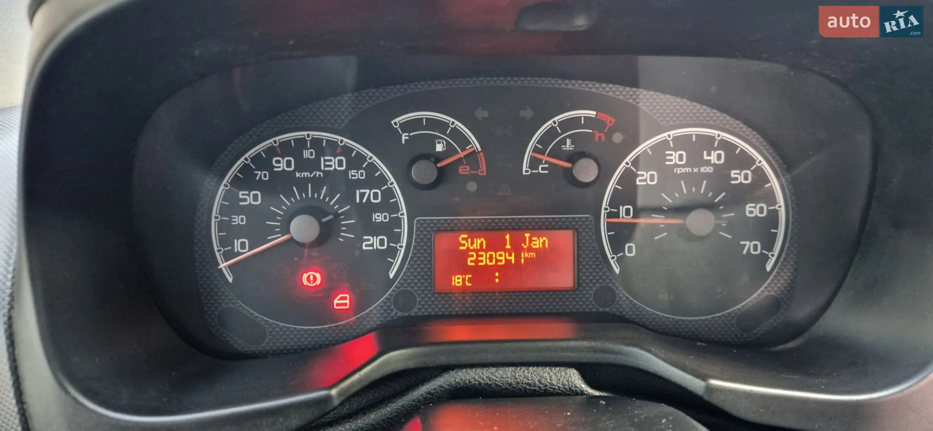 2013 Fiat Qubo - мініатюра 14