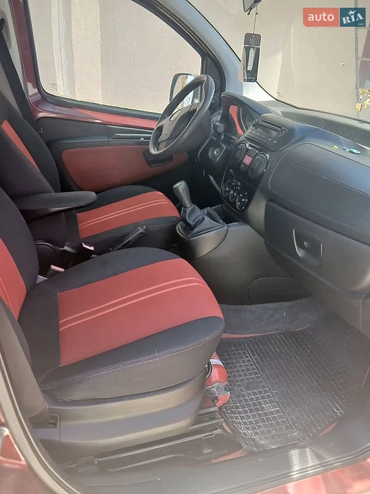 2011 Fiat Qubo - мініатюра 29