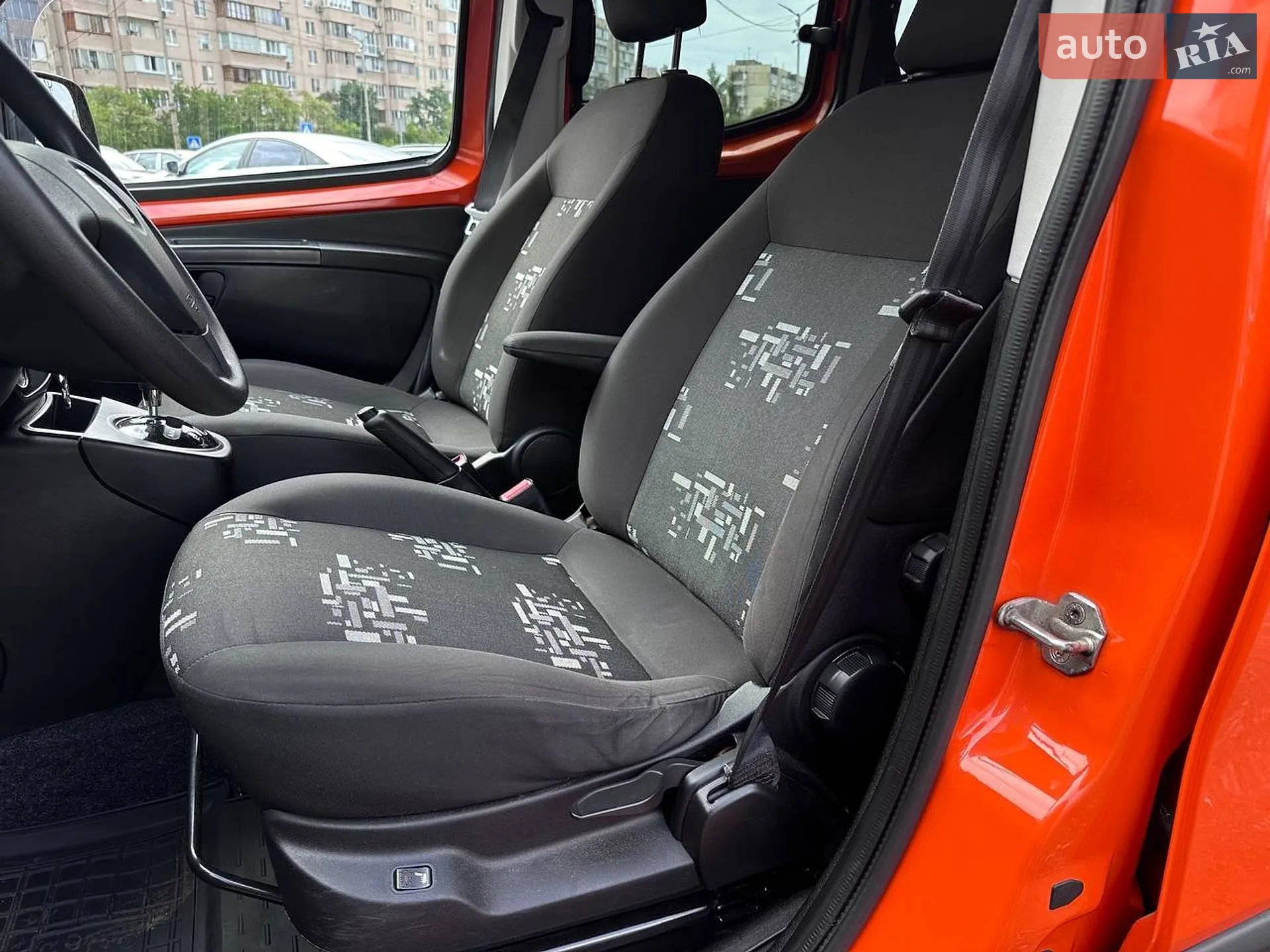 2015 Fiat Qubo - мініатюра 9