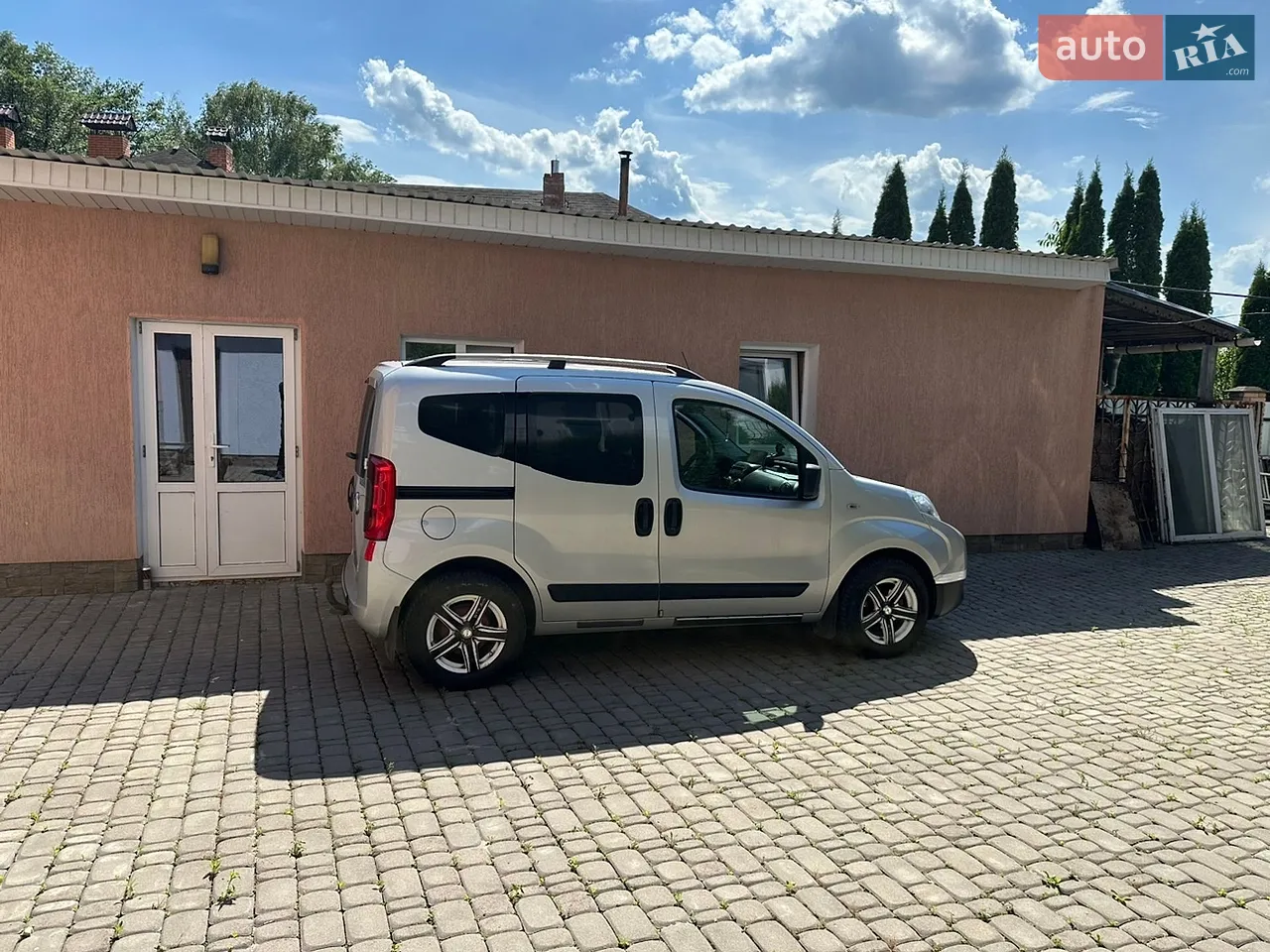 2011 Fiat Qubo - мініатюра 16