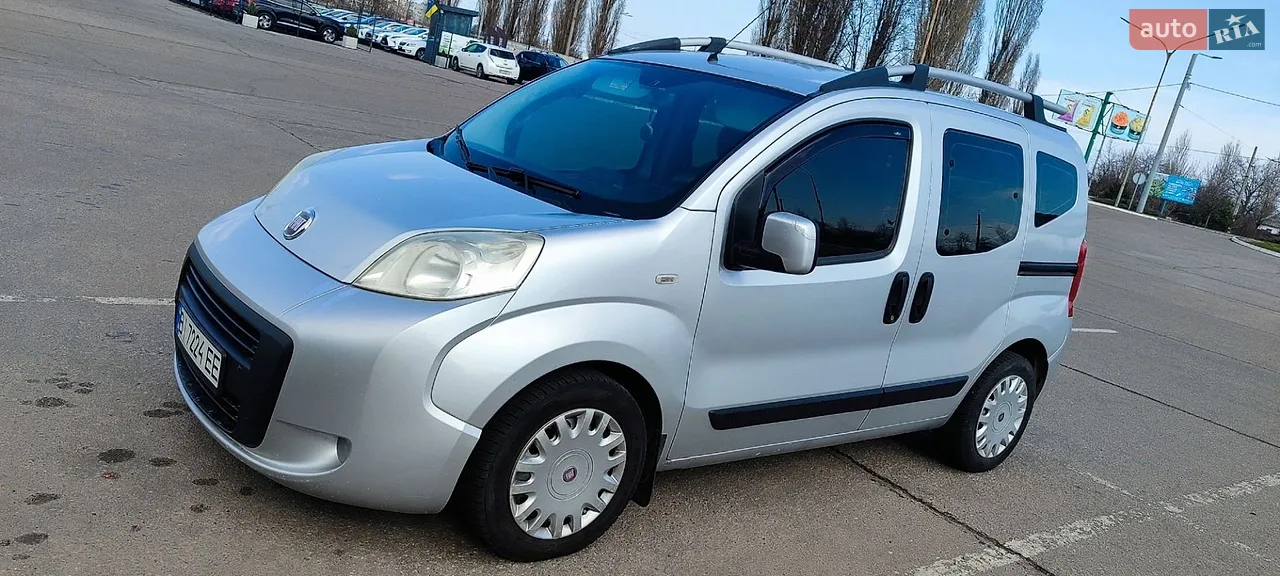 2011 Fiat Qubo - мініатюра 11